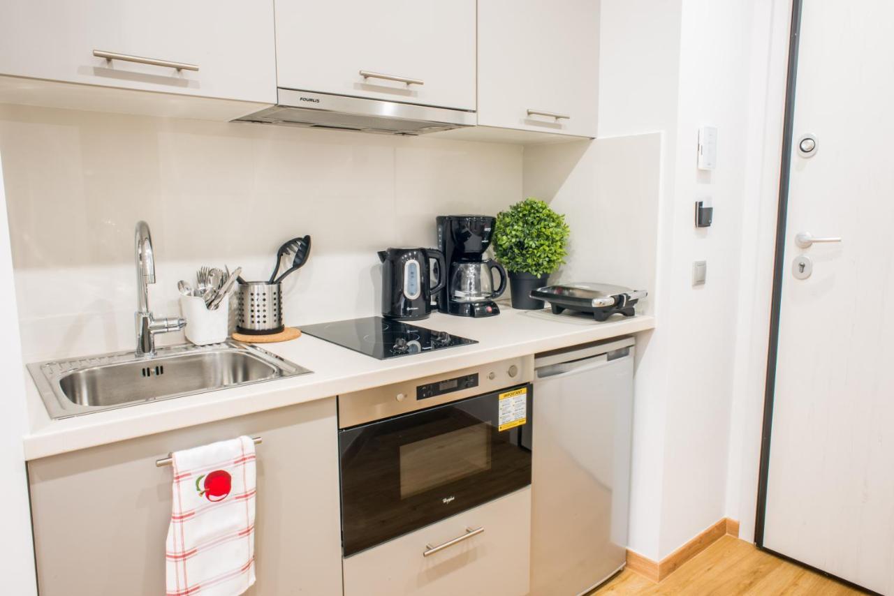 A24 Pristine & Sunny Suite Near Plaka & Parthenon Athens Ngoại thất bức ảnh